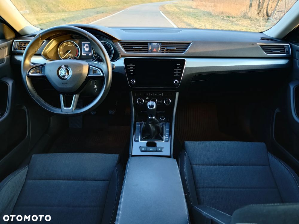 Skoda Superb 1.5 TSI ACT Ambition - 18