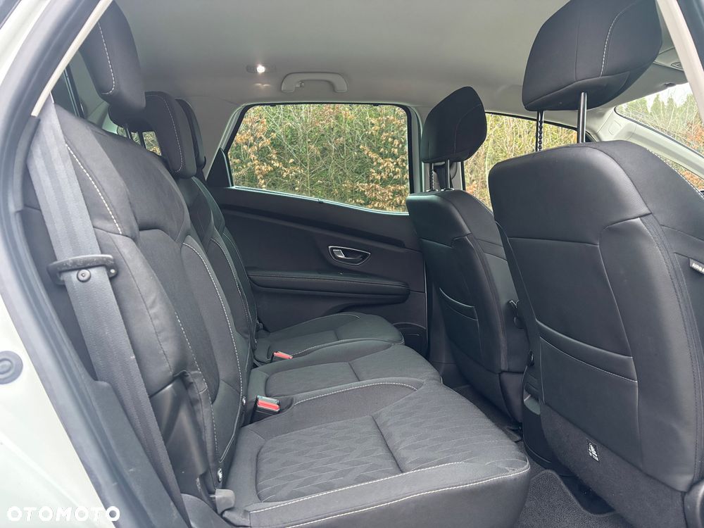 Renault Scenic ENERGY TCe 140 EDC LIMITED - 9
