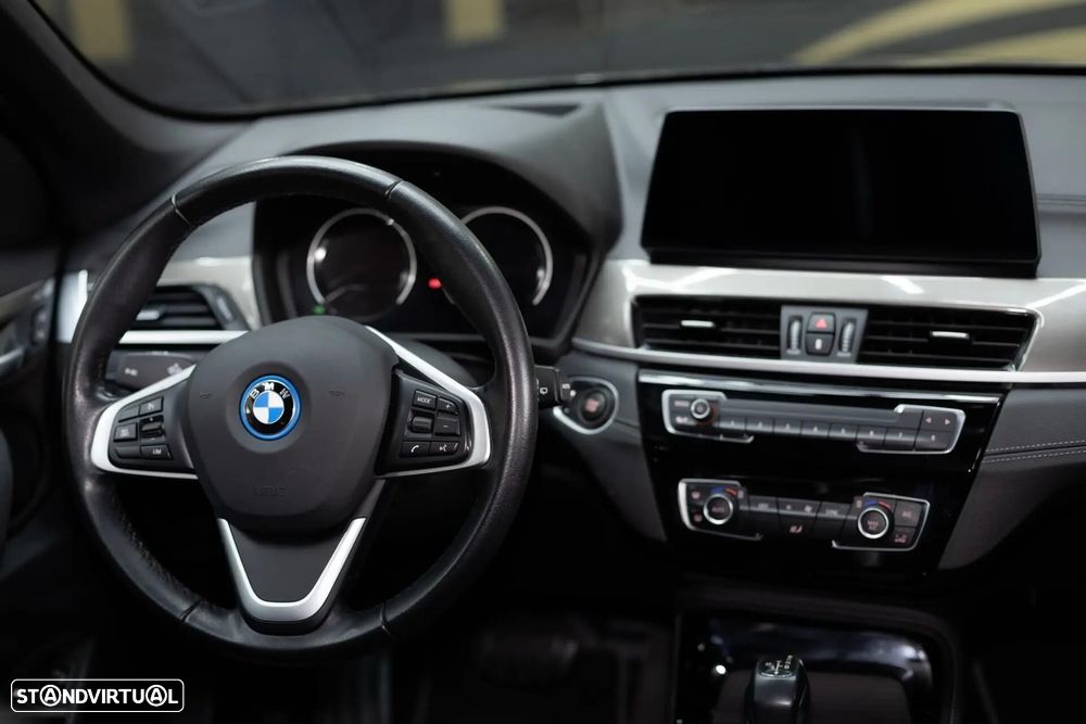 BMW X1 xDrive25e xLine - 27