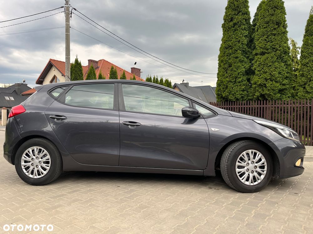 Kia Ceed 1.4 CVVT Attract plus - 2