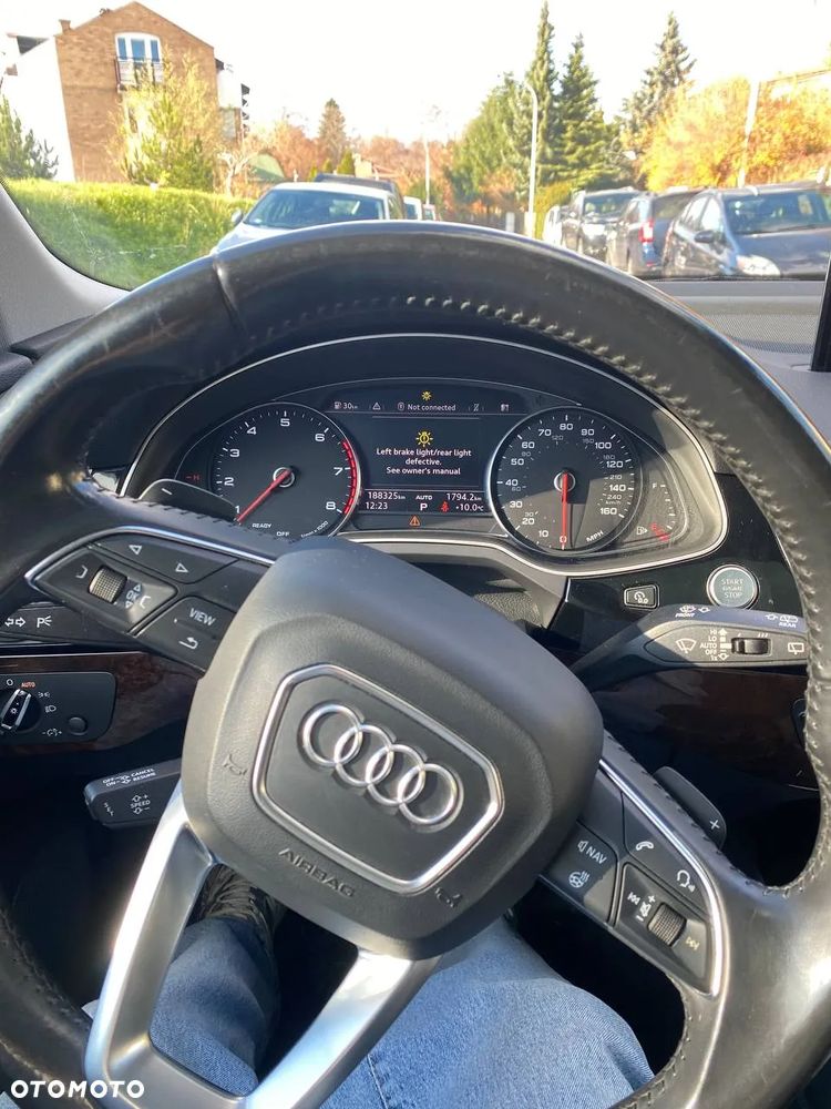 Audi Q7 - 2