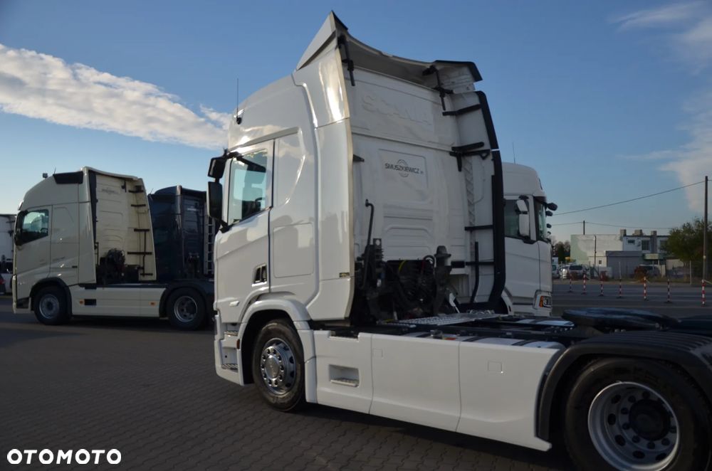Scania 460 R SUPER / NEW MODEL / 2024r / KLIMA P. / ACC / LED / NAVI / 8336 - 3