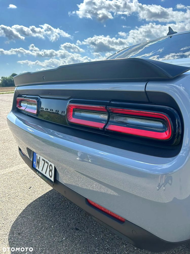 Dodge Challenger 5.7 R/T - 5