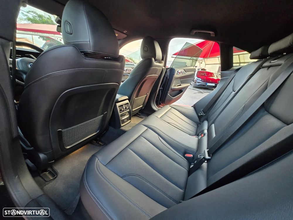 BMW i4 M50 - 25