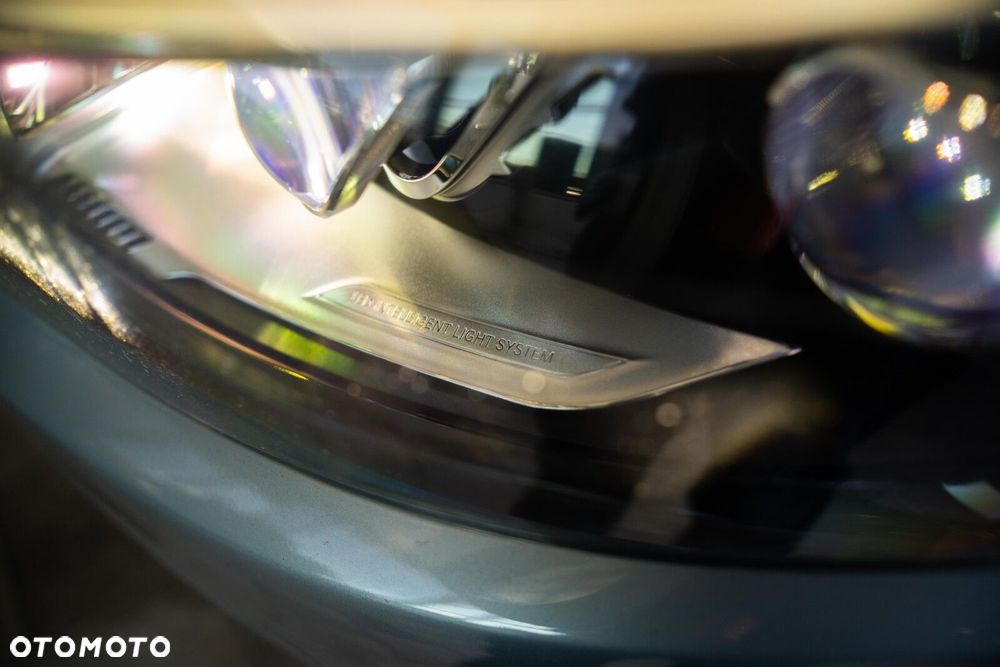 Mercedes-Benz GLE - 32