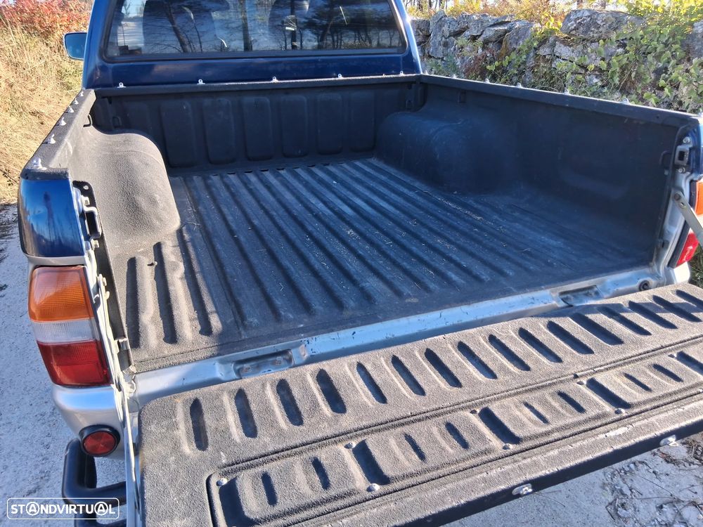 Mitsubishi L200 2.5 TD CD Strakar AC+ABS - 14