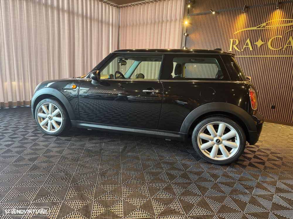 MINI 3 Portas Cooper D - 3