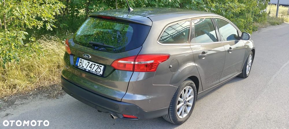 Ford Focus 2.0 TDCi Titanium ASS - 3
