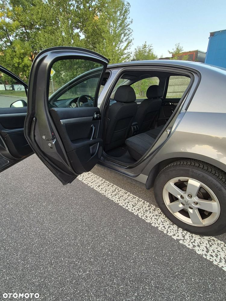Peugeot 407 1.6 HDi Presence - 10