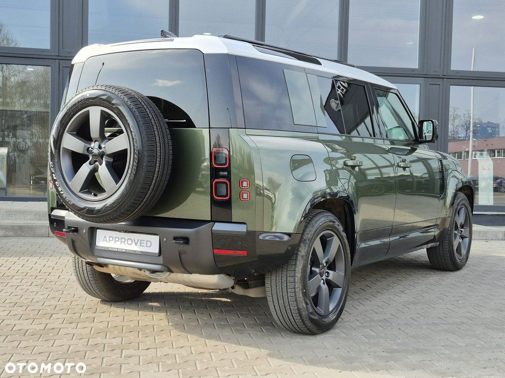 Land Rover Defender - 10