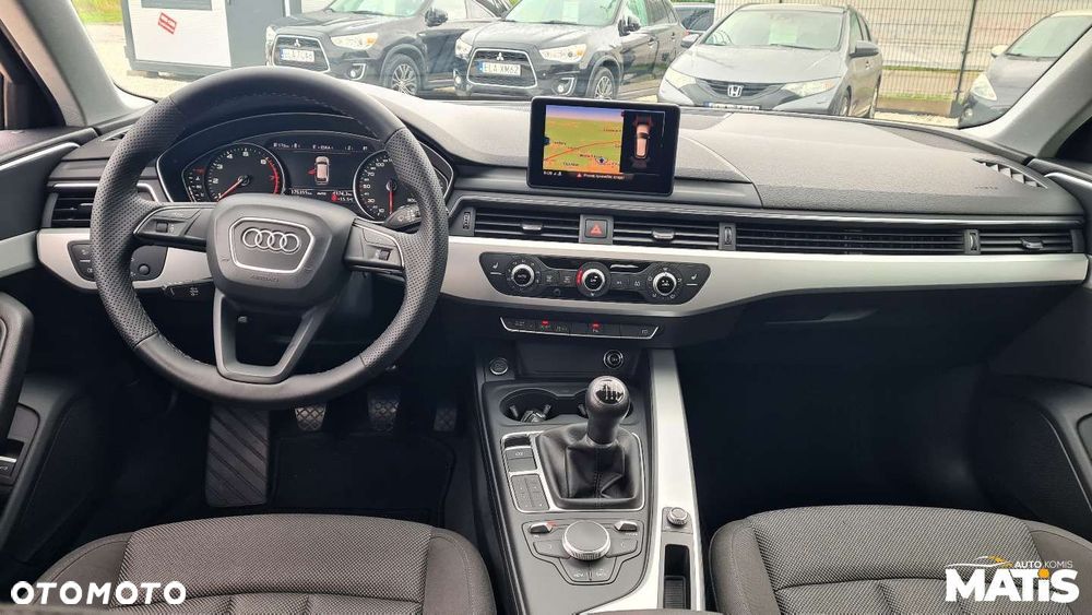 Audi A4 Avant - 32