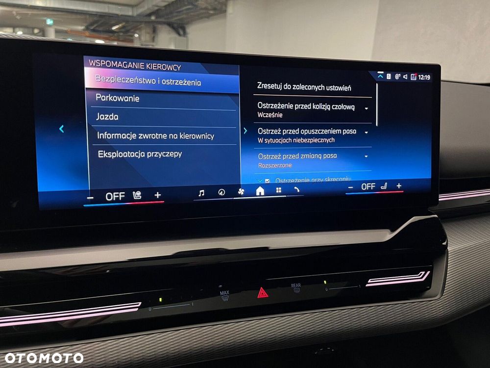 BMW Seria 5 520d mHEV M Sport - 28