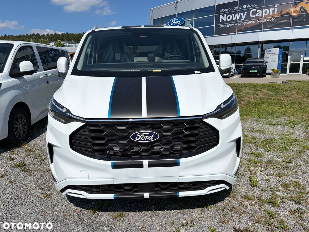 Ford Tourneo Custom - 2