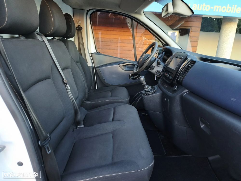 Opel Vívaro 1.6 CDTI 120cv Iva Dedutível - 17