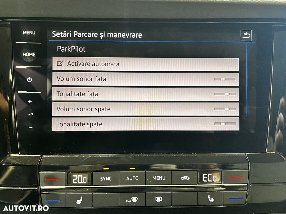 Volkswagen Touareg - 20