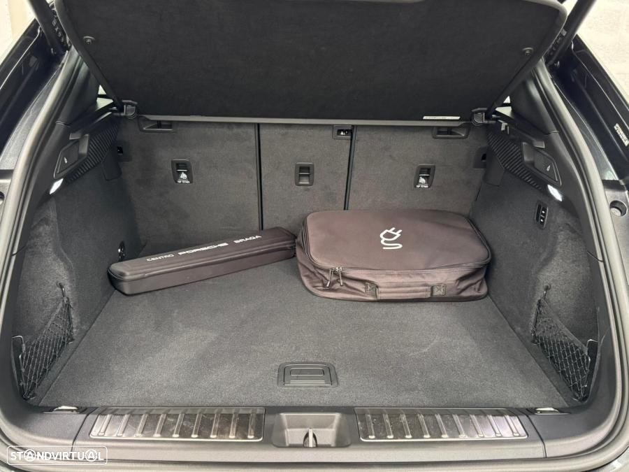Porsche Macan 4S - 55