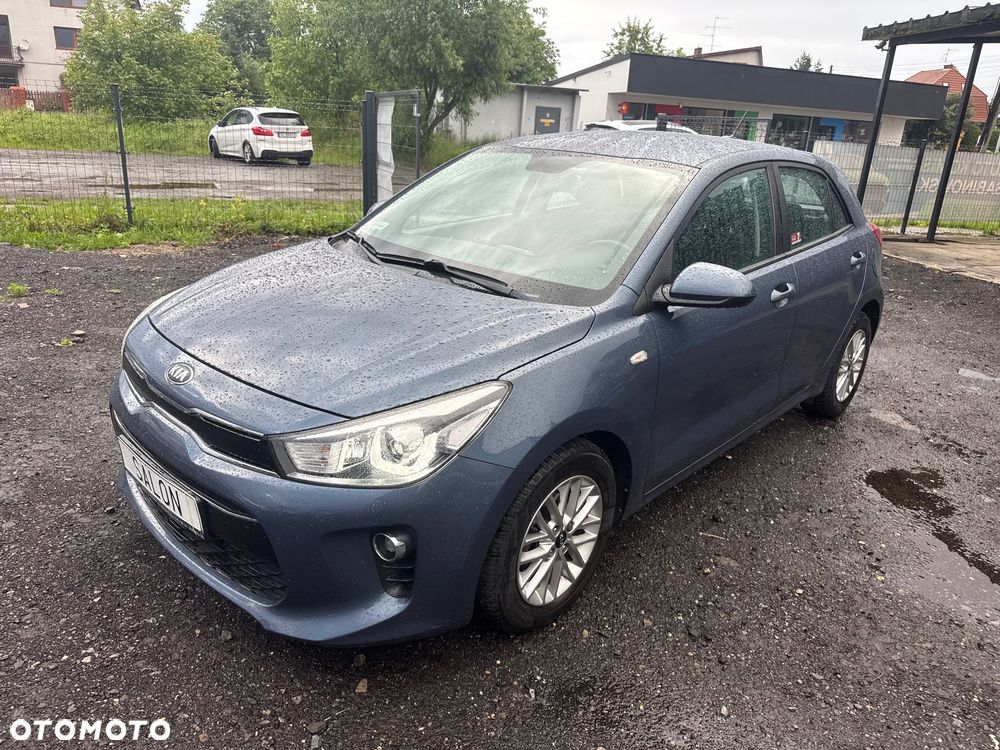 Kia Rio 1.4 L - 2