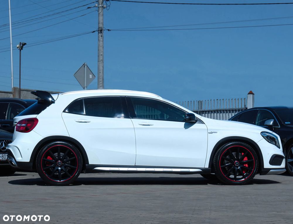Mercedes-Benz GLA 45 AMG 4-Matic Edition 1 - 37