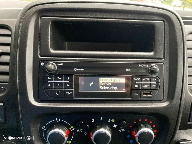 Renault Trafic L2H1 2.0 dci 120 IVA DEDUTIVEL - 17