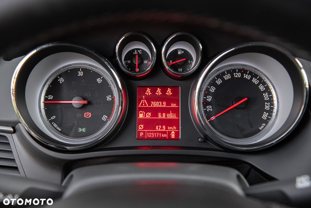 Opel Zafira Tourer 2.0 CDTI Automatik Edition - 23