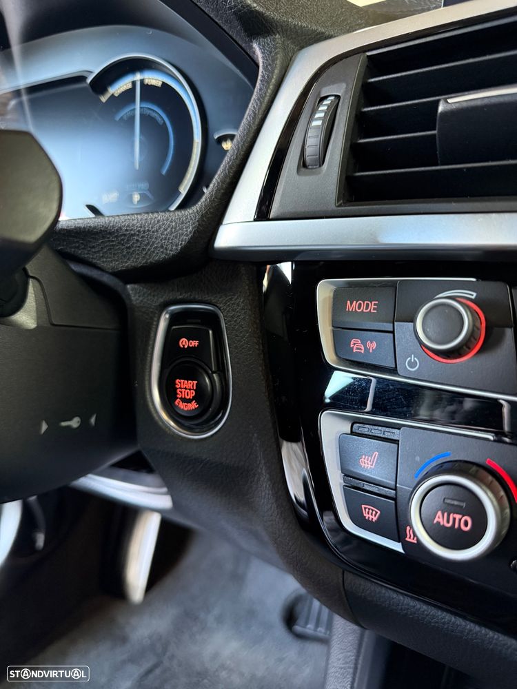 BMW 320 d Touring Sport-Aut. Efficient Dynamics Edition Sport Line - 49