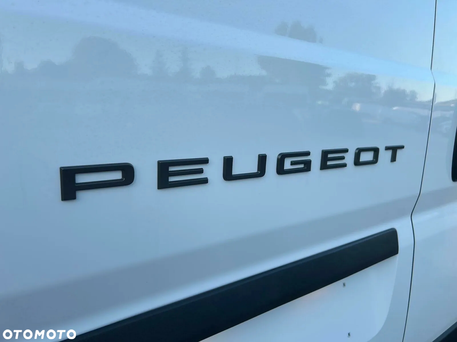 Peugeot Boxer Furgon L4H2 2.2 - 14