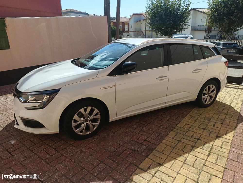 Renault Mégane Sport Tourer 1.5 Blue dCi Limited - 3