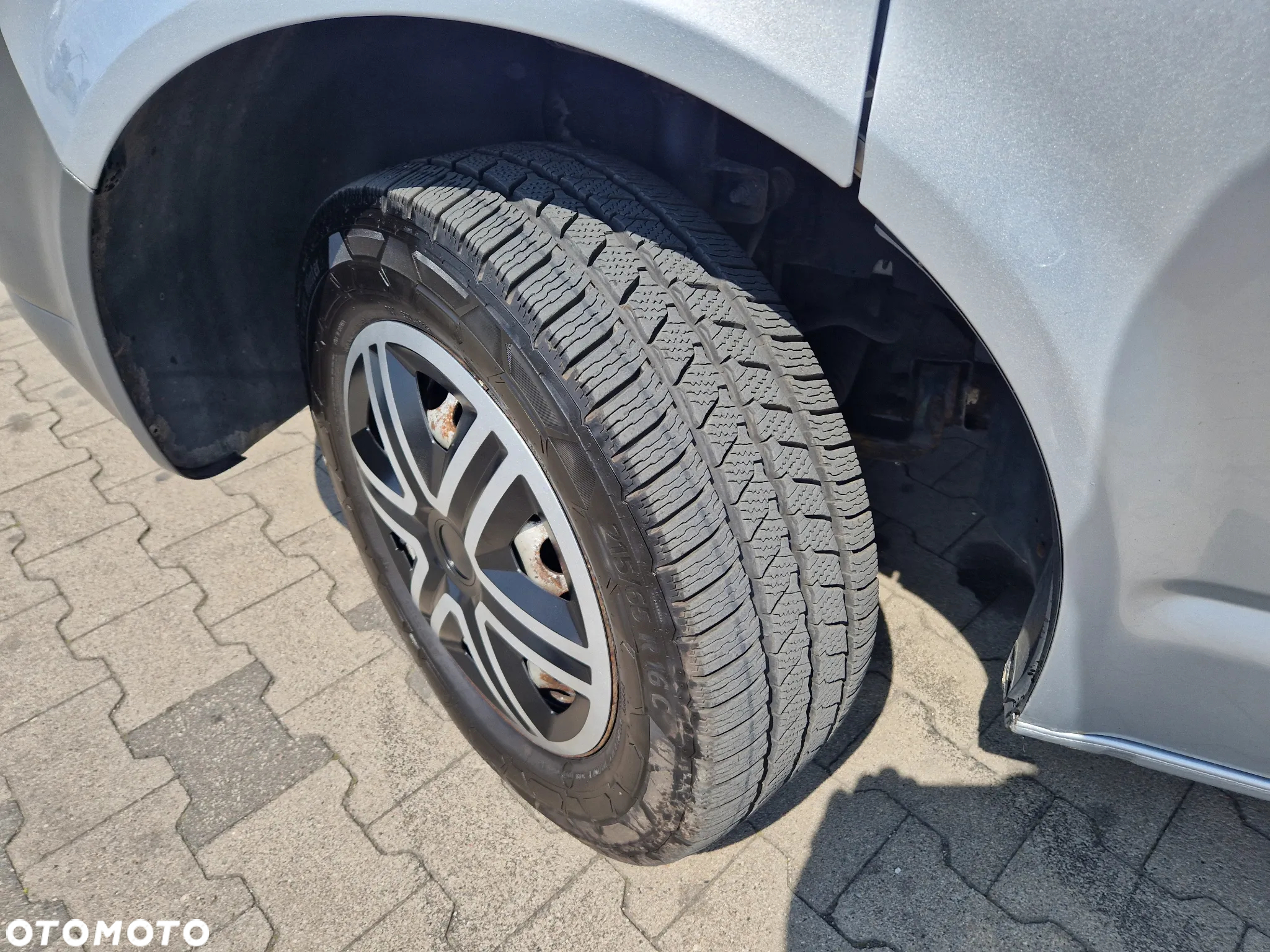 Volkswagen Transporter T5 TDI L1H1 - 10