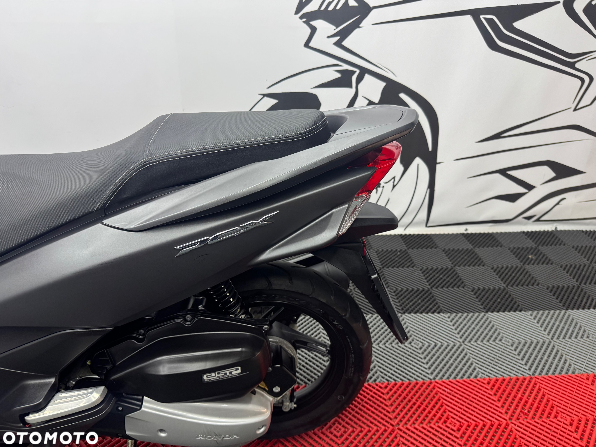 Honda PCX - 17