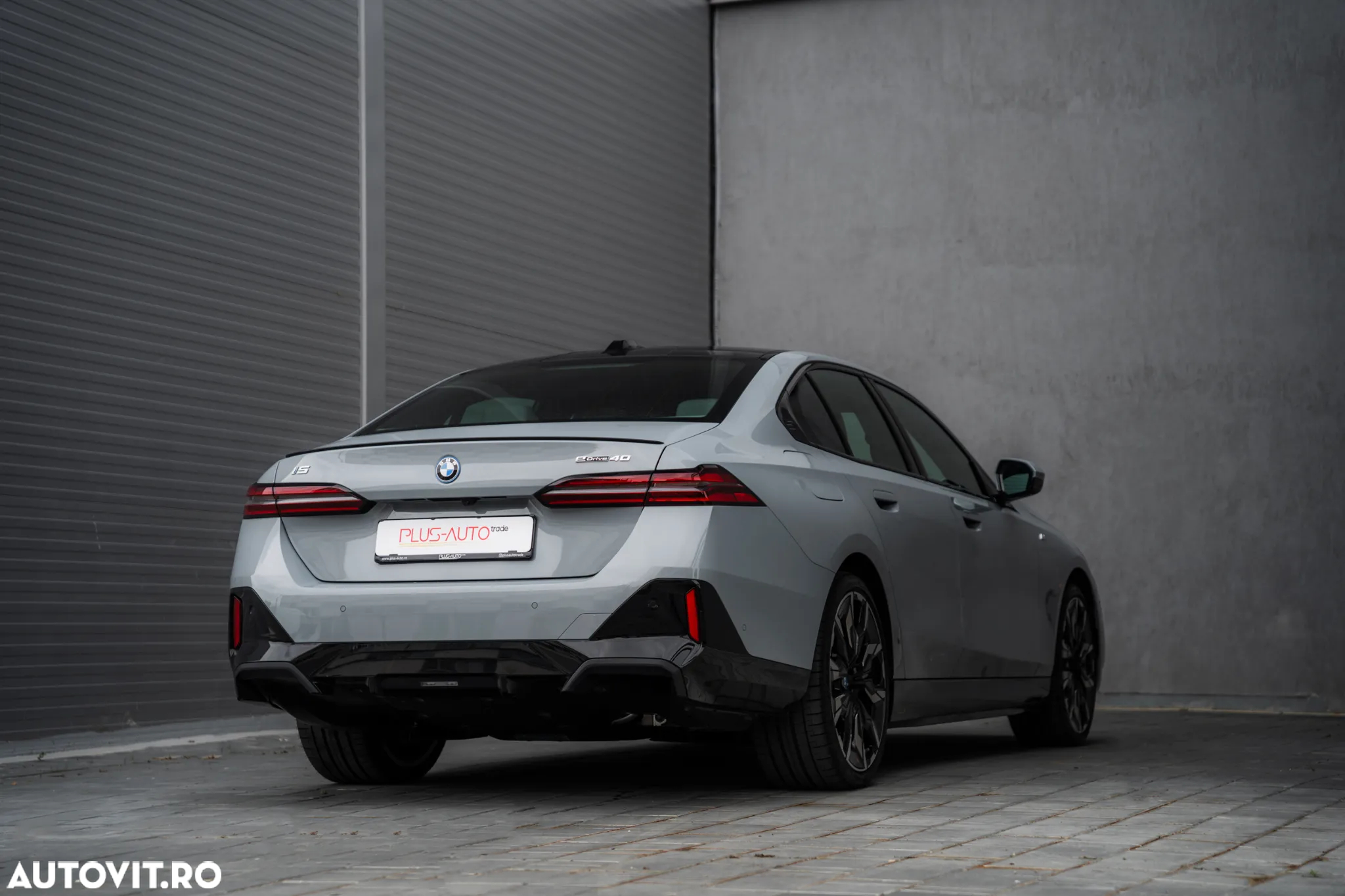 BMW i5 eDrive40 - 11