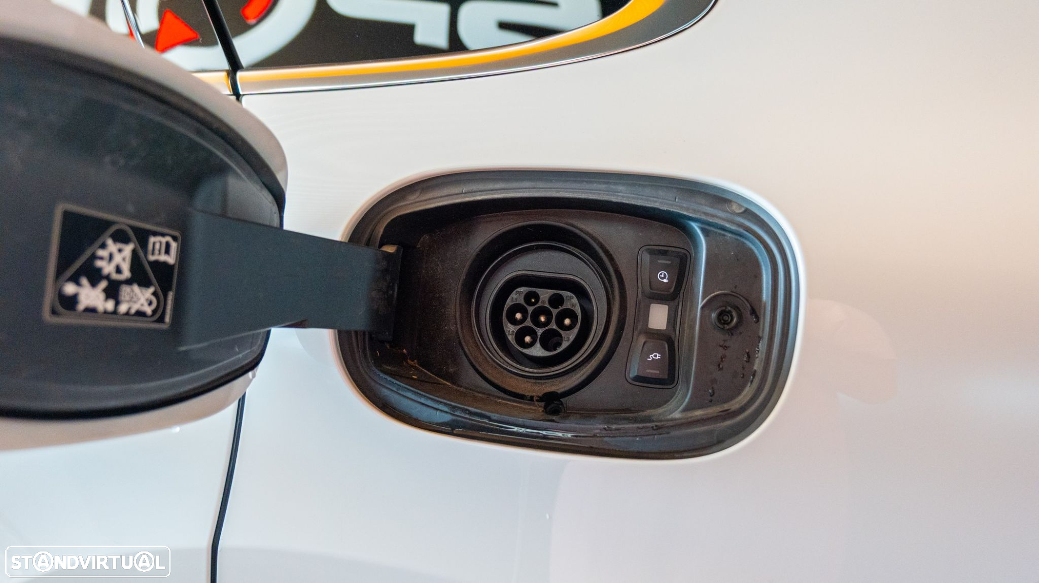 Porsche Cayenne E-Hybrid - 16