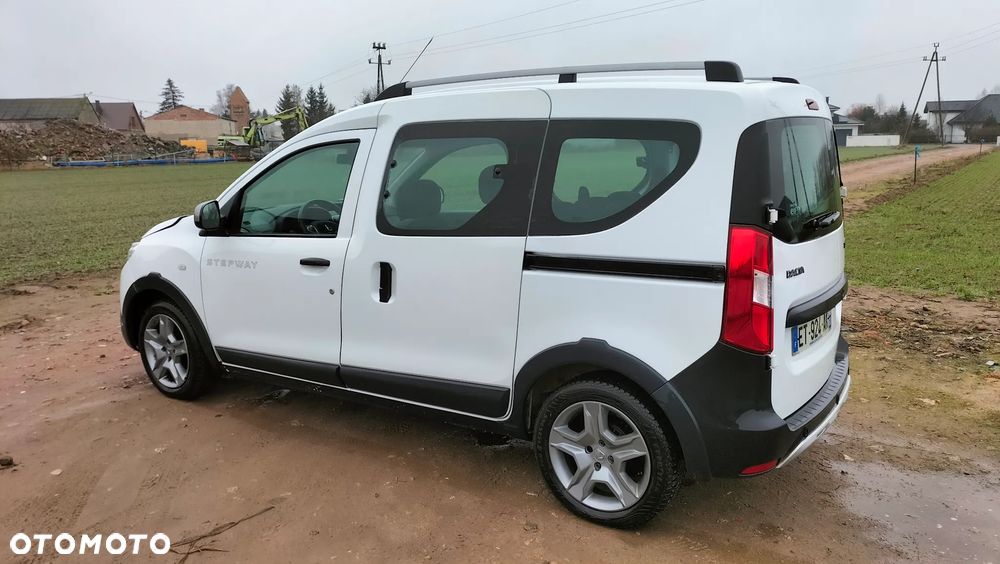 Dacia Dokker dCi 90 Stepway Celebration - 5