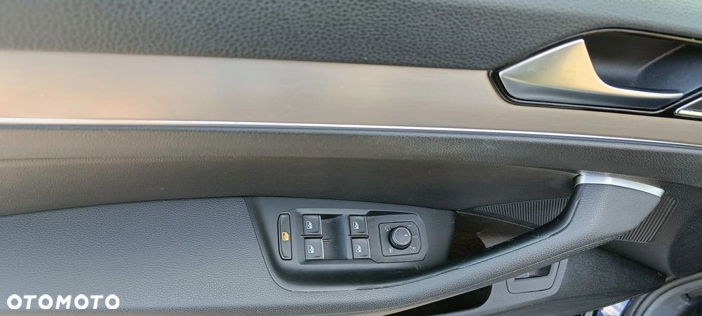 Volkswagen Passat 1.8 TSI BMT Highline DSG - 12