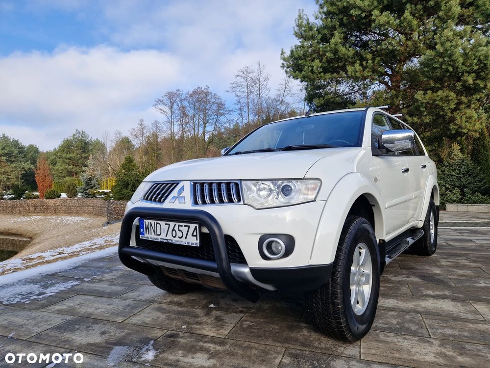 Mitsubishi Pajero Sport - 30