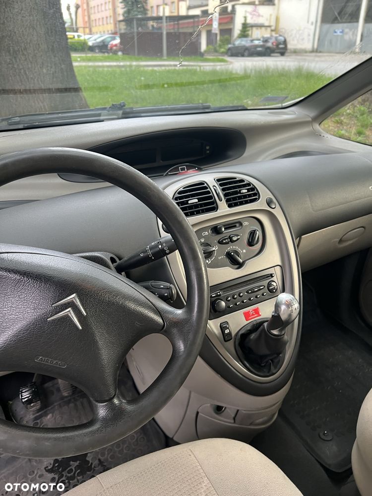 Citroën Xsara Picasso - 7