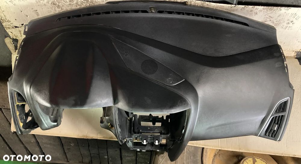 DESKA ROZDZIELCZA KONSOLA KOKPIT PULPIT FORD FOCUS MK3 (2010-2014) EUROPA - 3