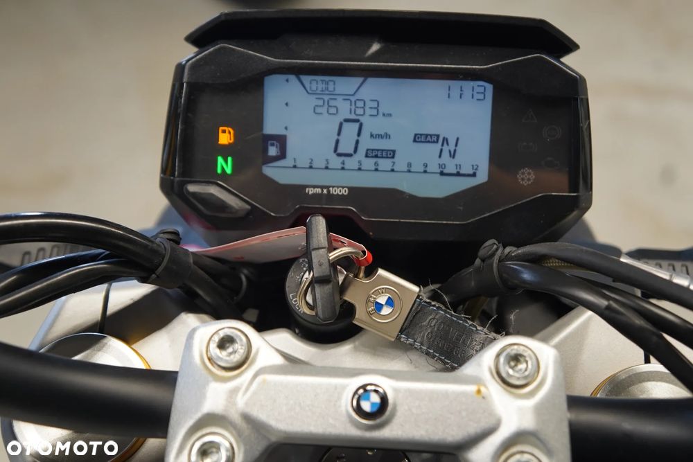 BMW G - 3