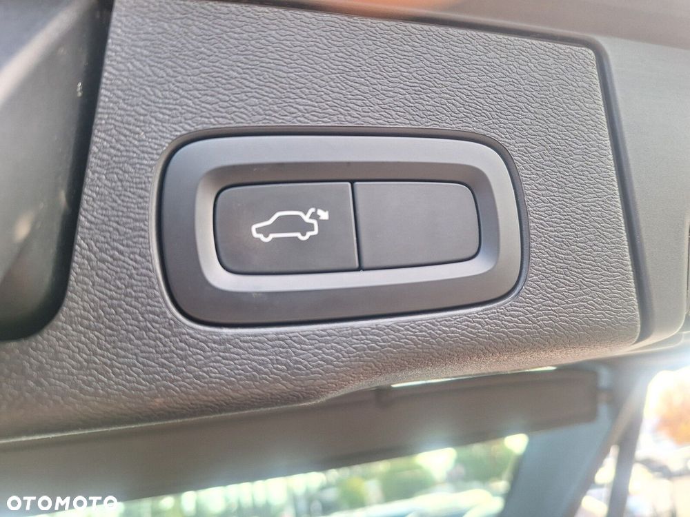 Volvo XC 60 T4 Inscription - 11