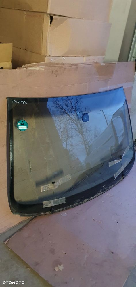 Szyba czołowa przód przednia grzana pod sensor VW Touareg AS1 05r - 4