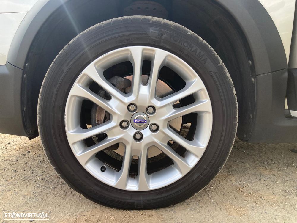 Volvo XC 70 D4 Geartronic Summum - 26