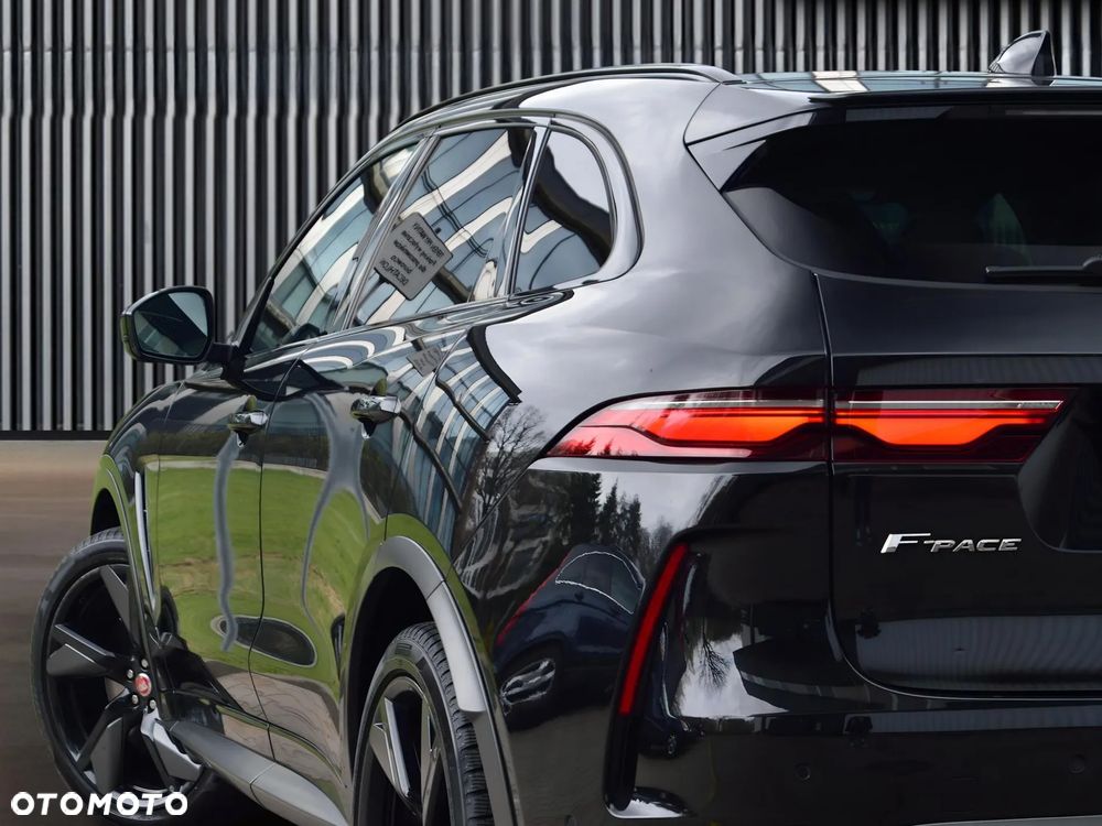 Jaguar F-Pace 5.0 V8 S/C AWD SVR - 10