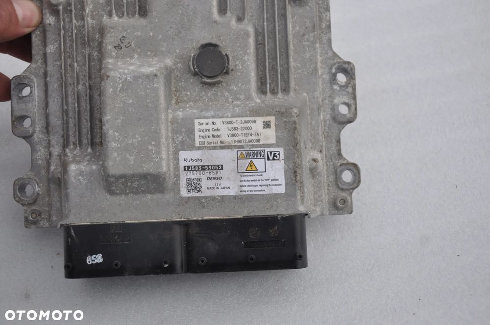 Sterownik Komputer silnika 1J583-59052 Kubota - 3