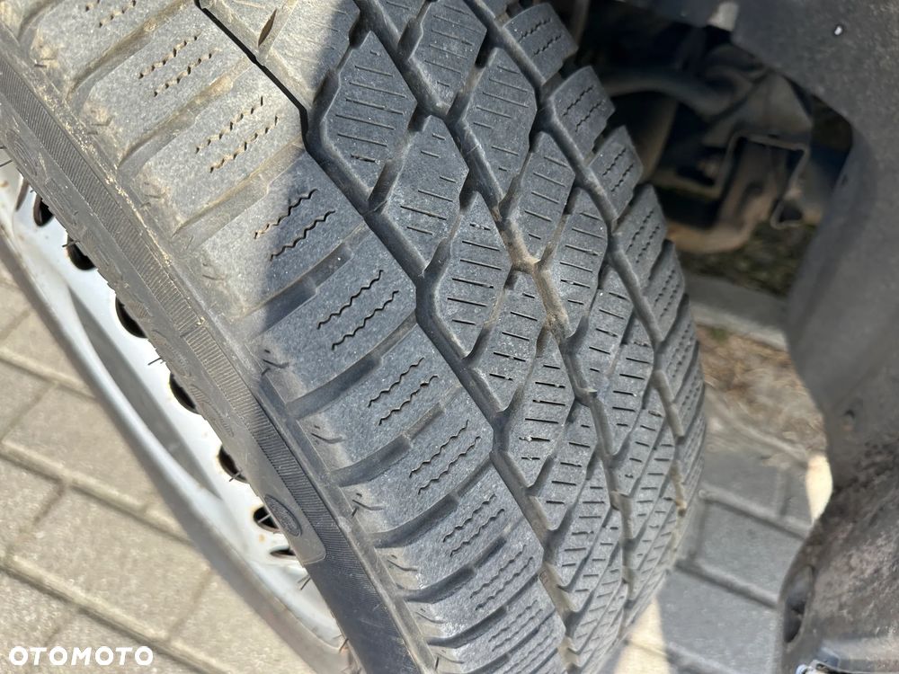 Volkswagen Transporter T5 - 8