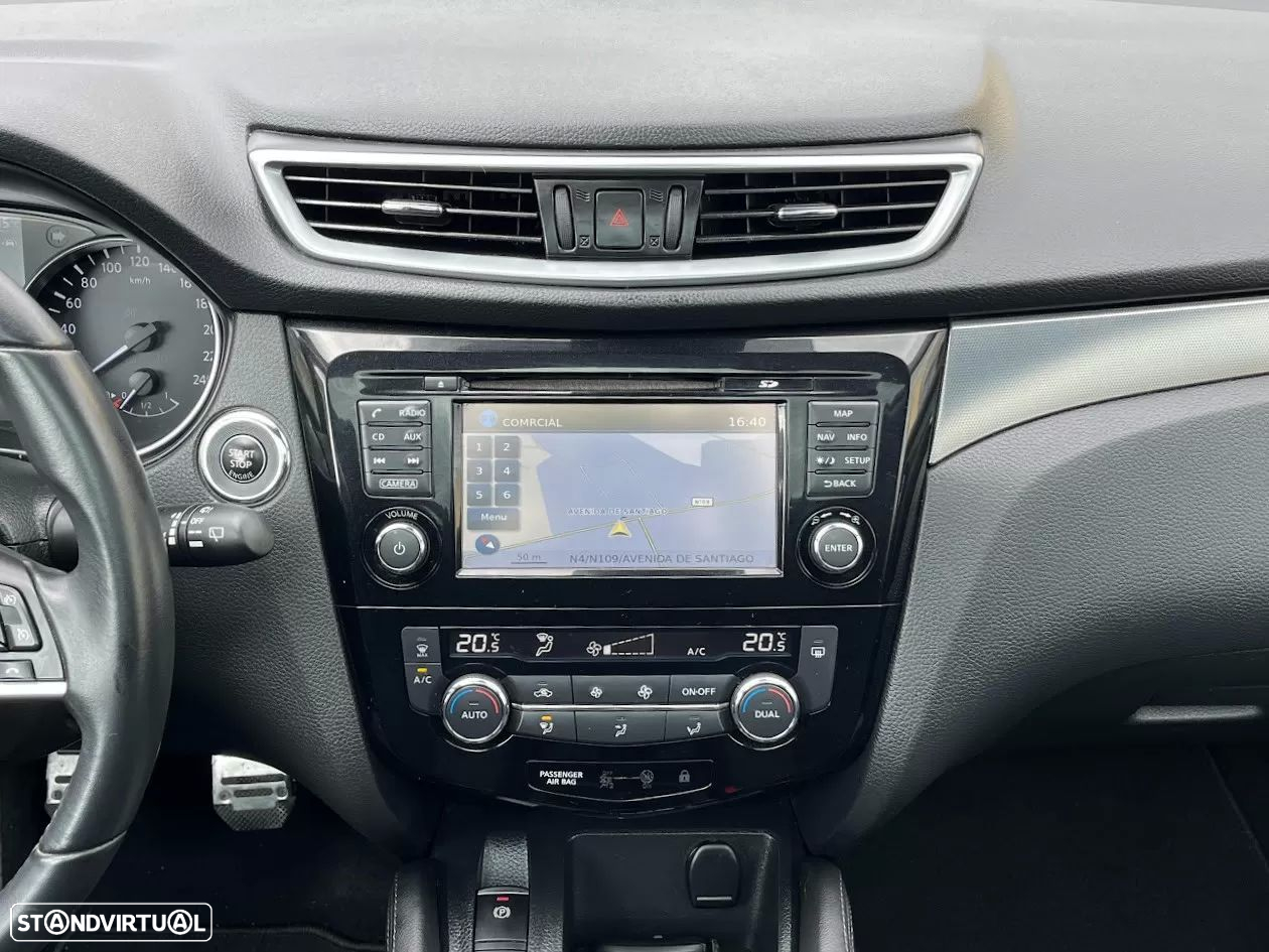 Nissan Qashqai 1.5 dCi N-Connecta 18 - 18