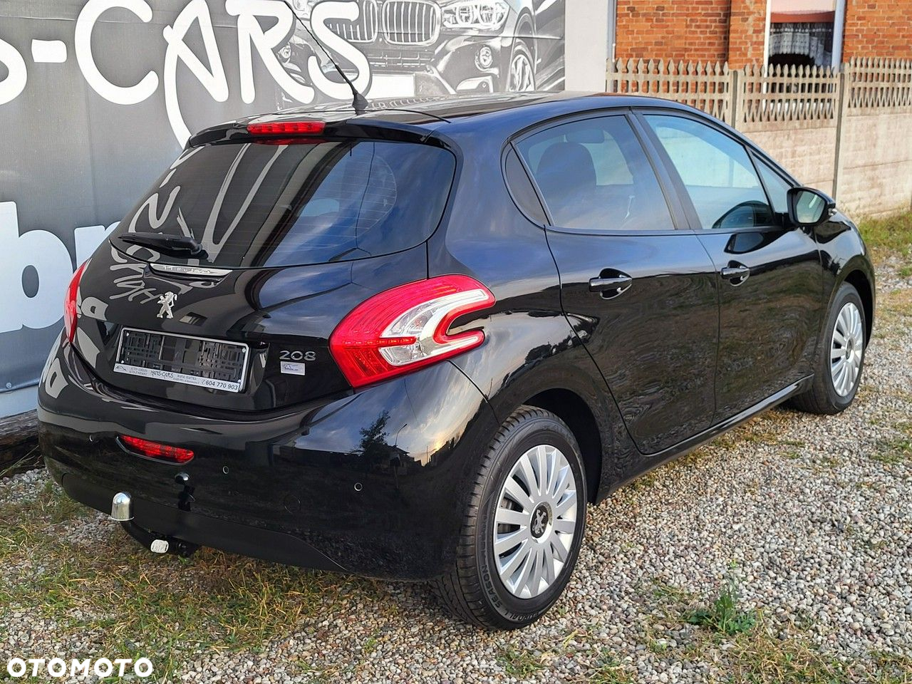 Peugeot 208 - 3
