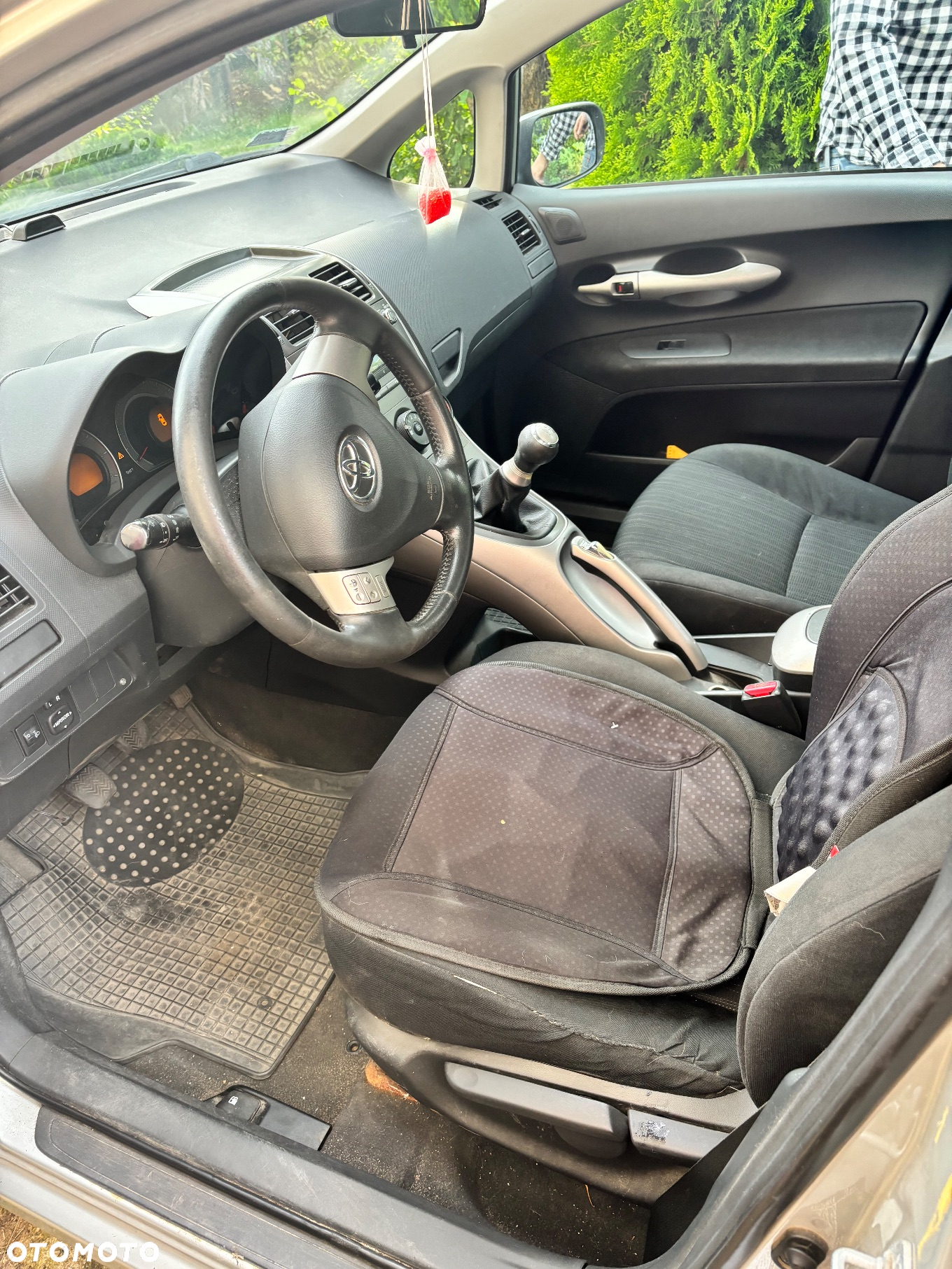 Toyota Auris 1.6 VVT-i Luna - 6