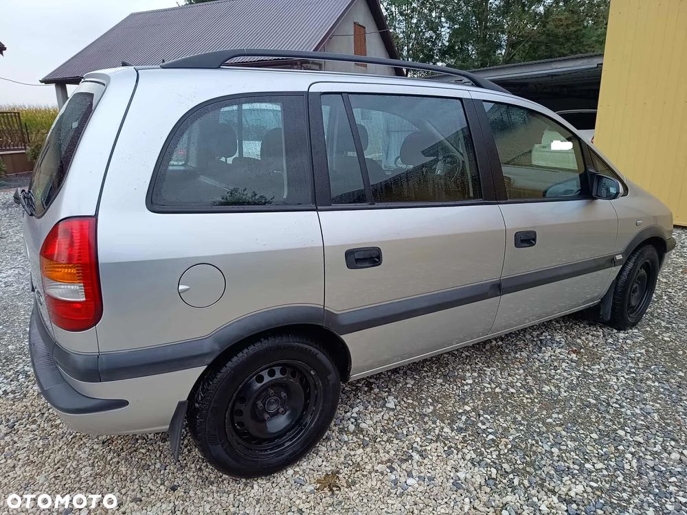 Opel Zafira 2.0 DTI Comfort - 6