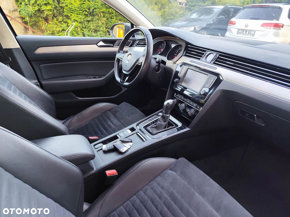Volkswagen Passat Variant 1.8 TSI (BlueMotion Technology) DSG Highline - 8