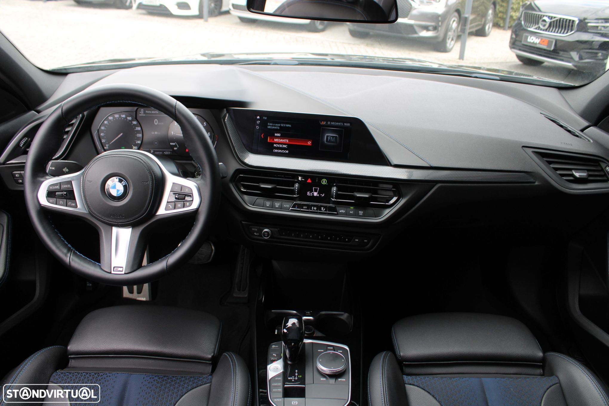 BMW 118 i Pack Desportivo M Auto - 2