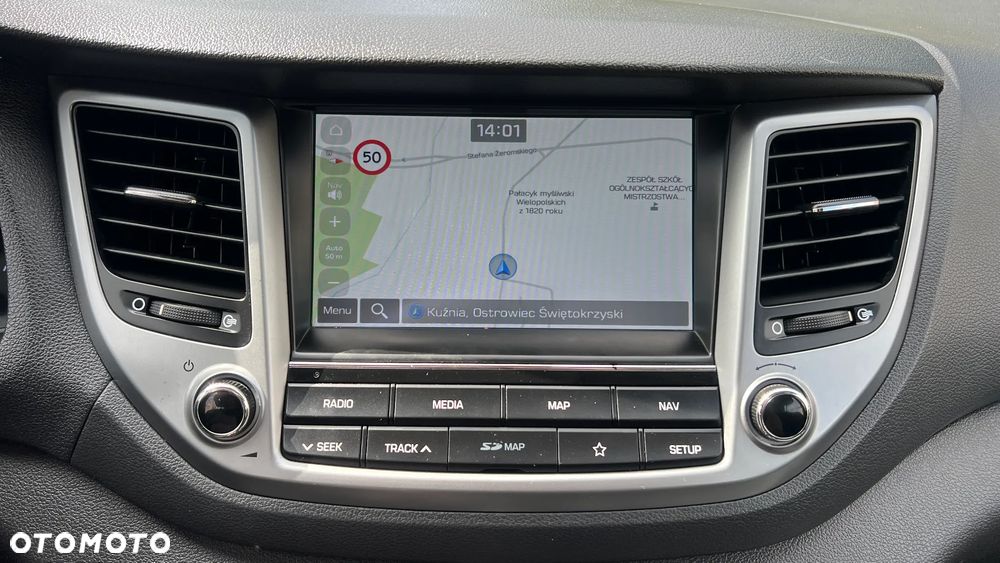 Hyundai Tucson 1.6 GDI BlueDrive Comfort 2WD - 21
